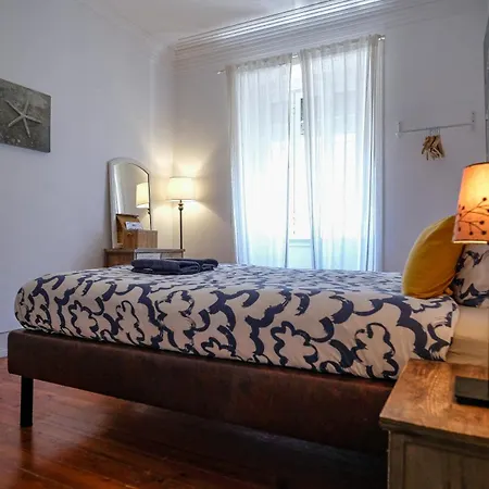 Lisbonera Gasthuis 2*